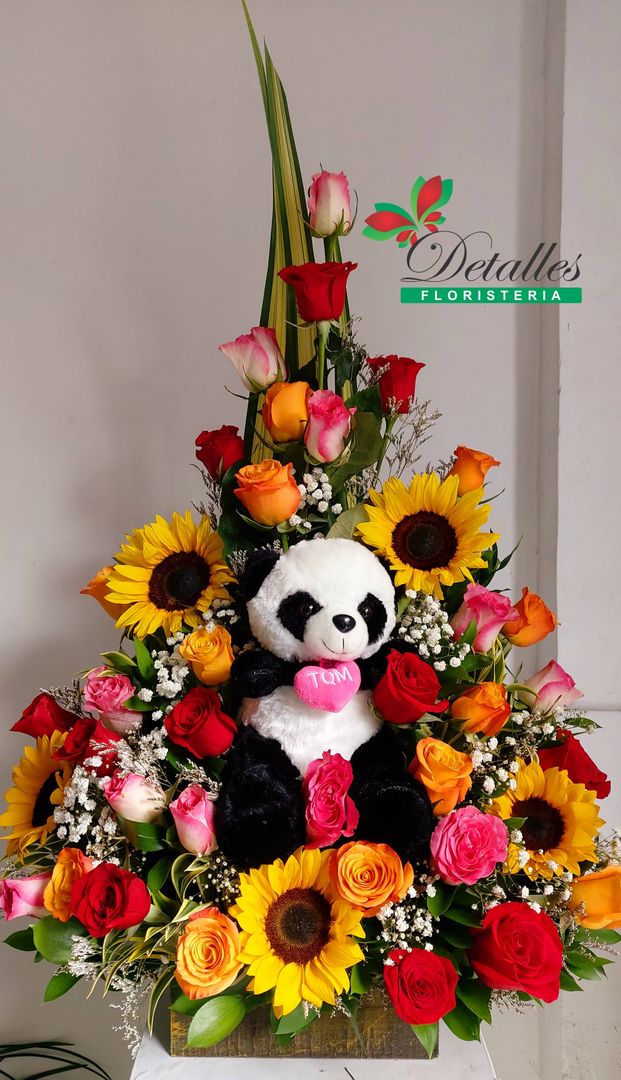 rosas de colores y girasoles