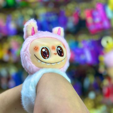 MANILLA LABUBU - imagen 1