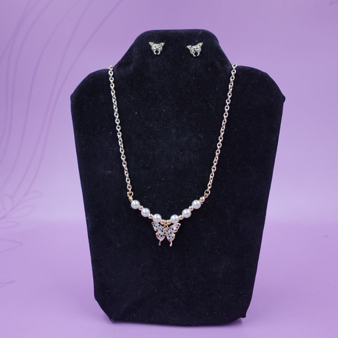 CADENA + ARETAS MARIPOSA 