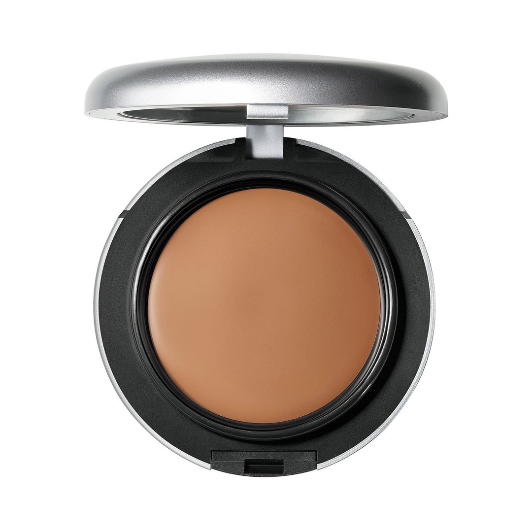Studio Fix Tech - NC40