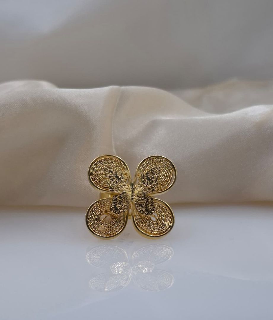 ANILLO