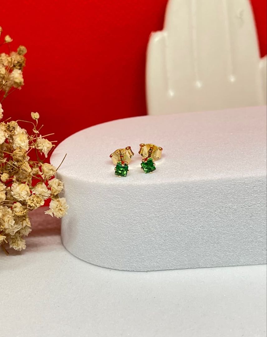 Topos cuadrados 3.5mm verdes