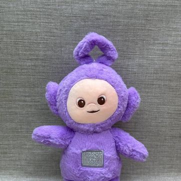 Imagen del producto TINKY WINKY (TELETUBBIES) 26 CM