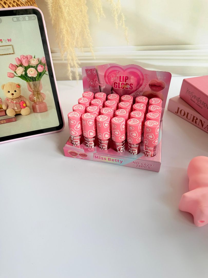 LIP GLOSS CORA KISS