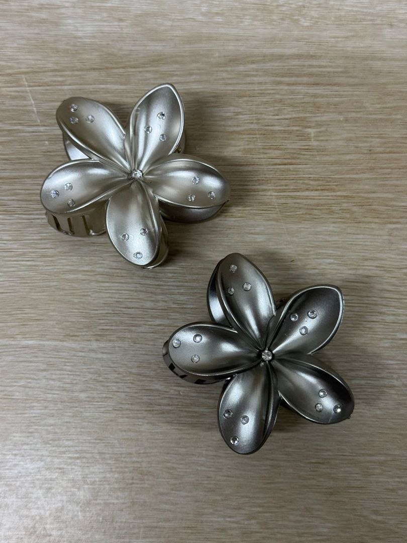 000 CAIMANES GRANDES FLOR