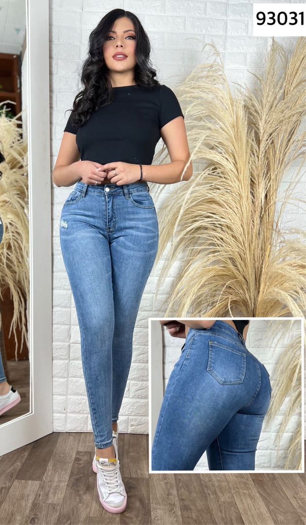 Jeans premium $55.000 _ Sin rotos