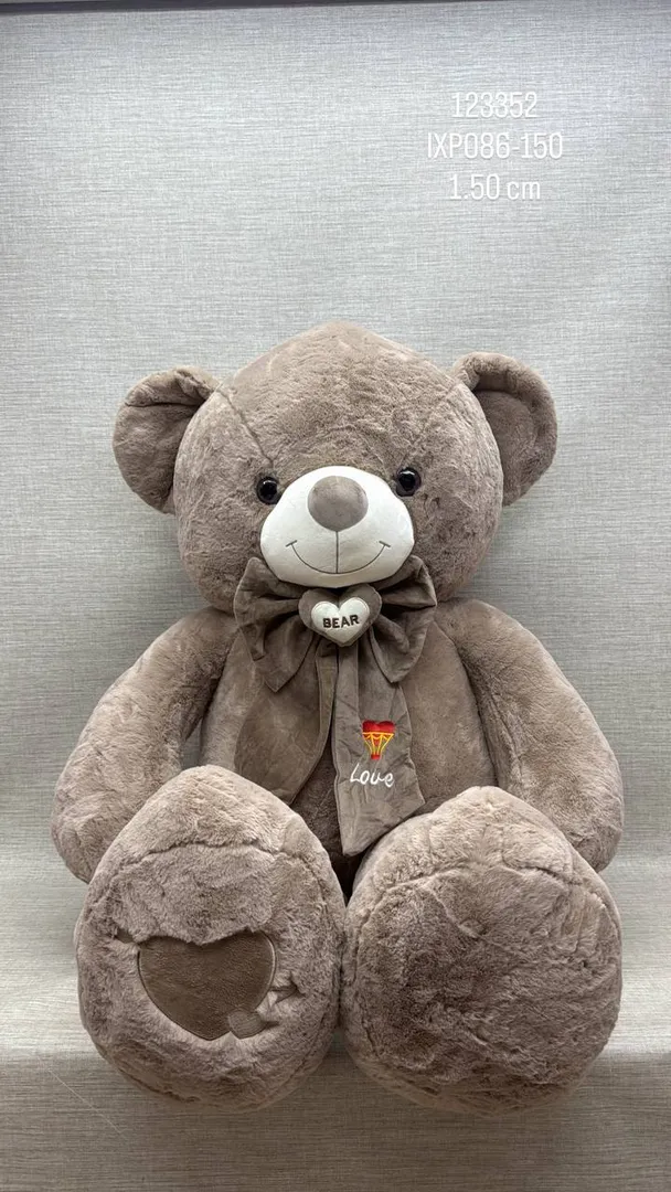 OSO PATAS LARGAS CON MOÑO 1.50 CM