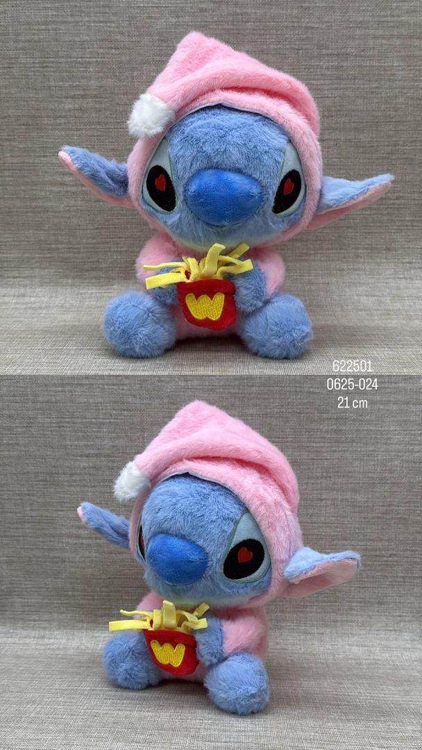 STITCH CON PIYAMA SURTIDO 21 CM