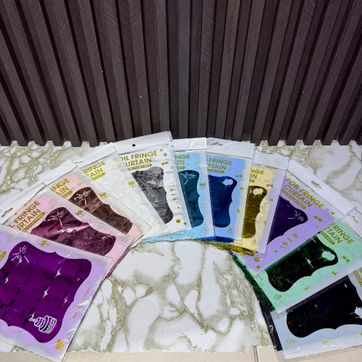 Imagen del producto CORTINA CUADROS PEQUEÑOS 1MT X 2 MTS SURTIDA