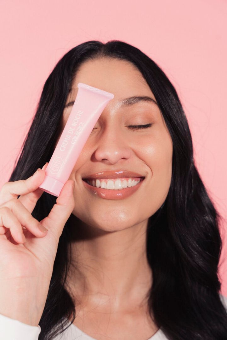 crema de noche con retinol girly
