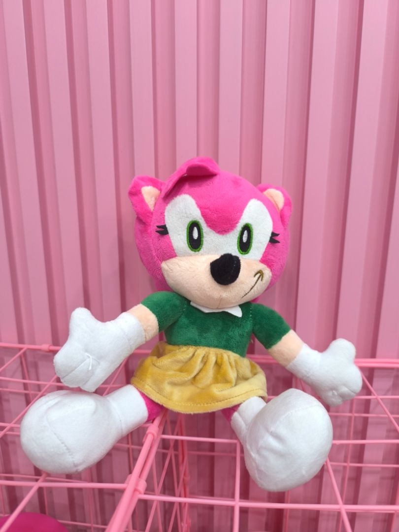 SONIC Y SUS AMIGOS 26CM