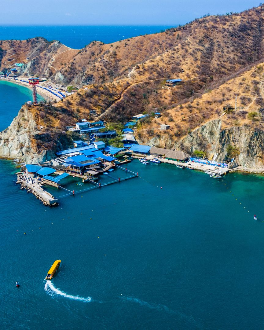 TOUR BAHÍAS DE SANTA MARTA + ACUARIO + KATAMARAN TAYRONA 