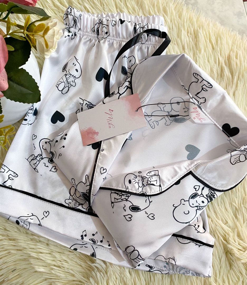 Set "Snoopy Black & White" / Seda