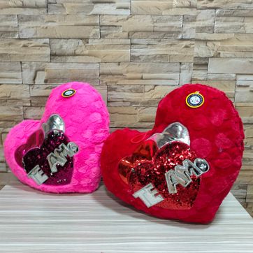 Imagen del producto COJIN CORAZON  MEDIANO 