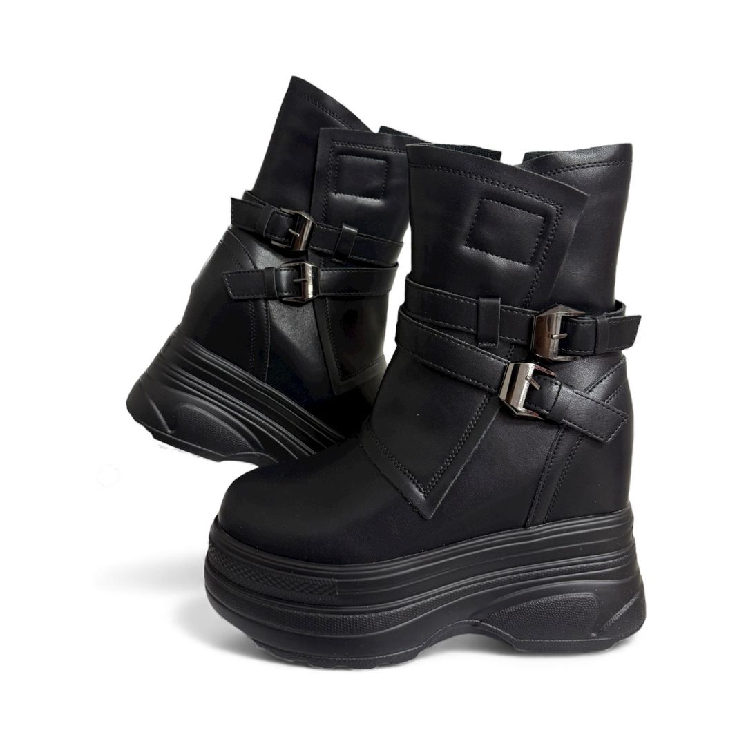 Bota tipo cuerina Blanca 