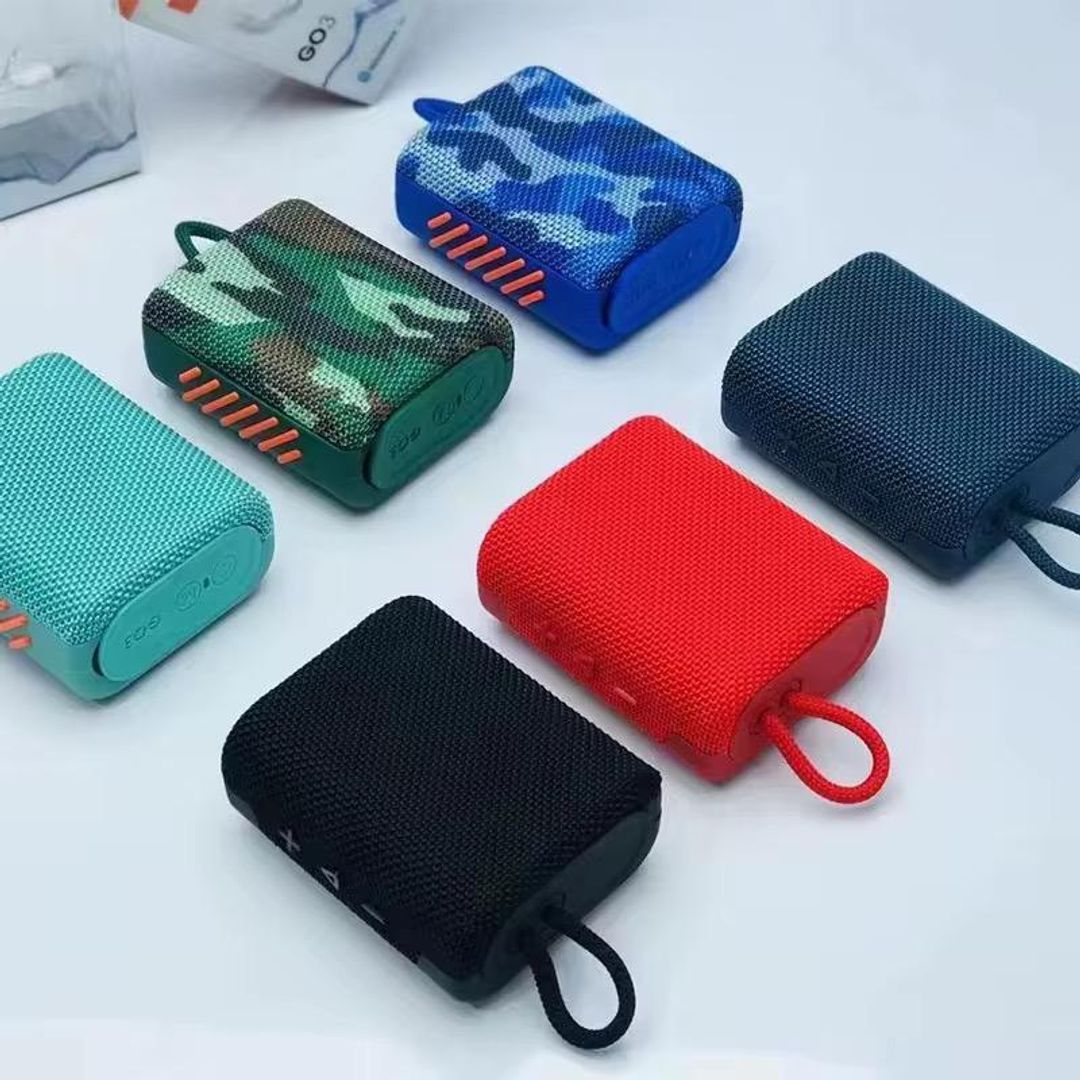 PARLANTE CUADRADO G03