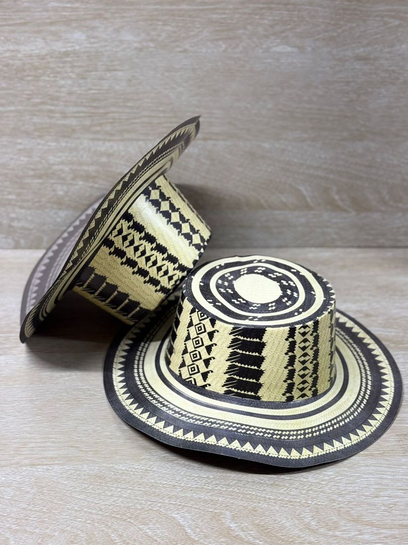 000 SOMBRERO VUELTIAO