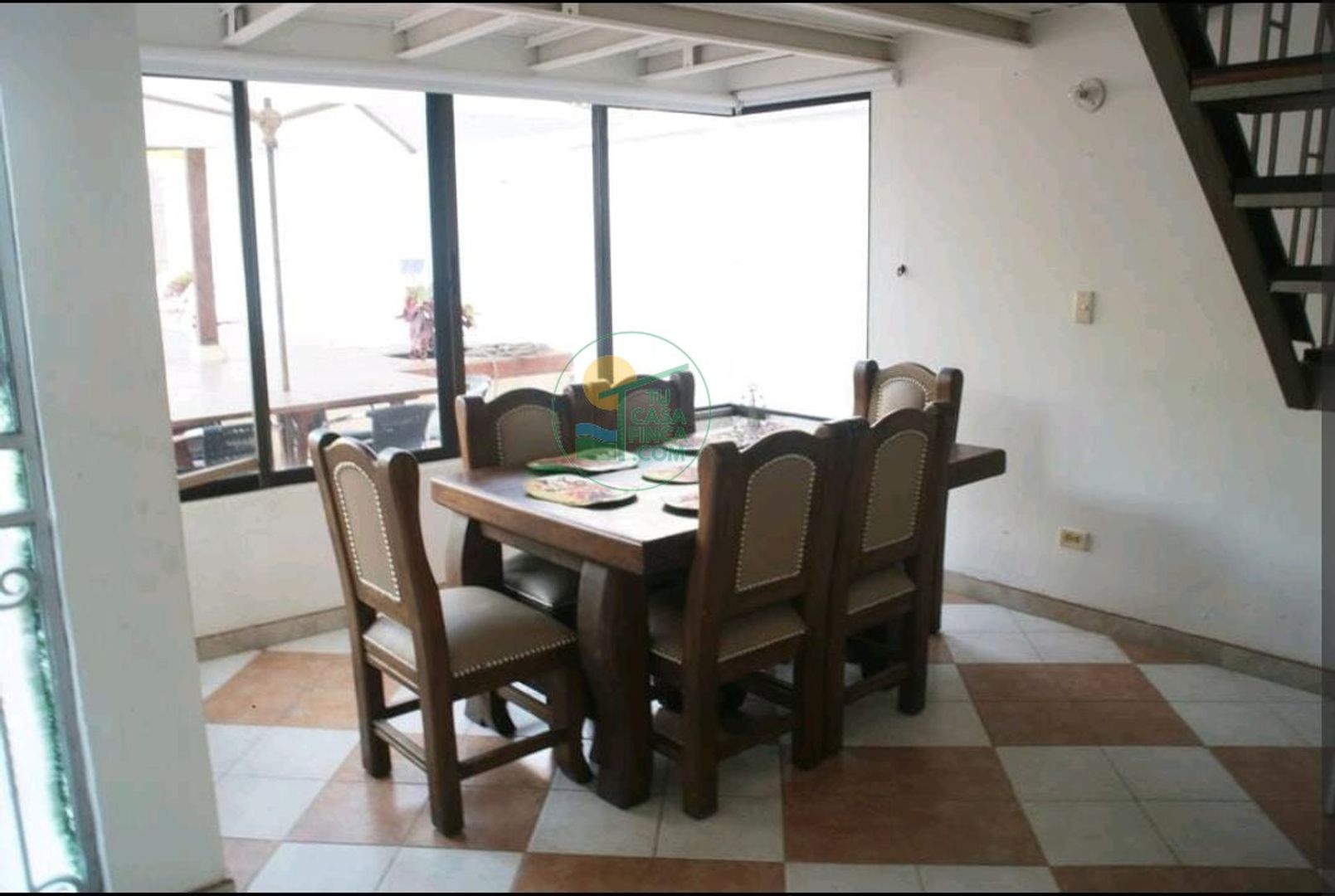 MELGAR |12|16 PERSONAS