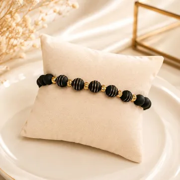 Imagen del producto Pulsera de balines en rodio y neopreno 