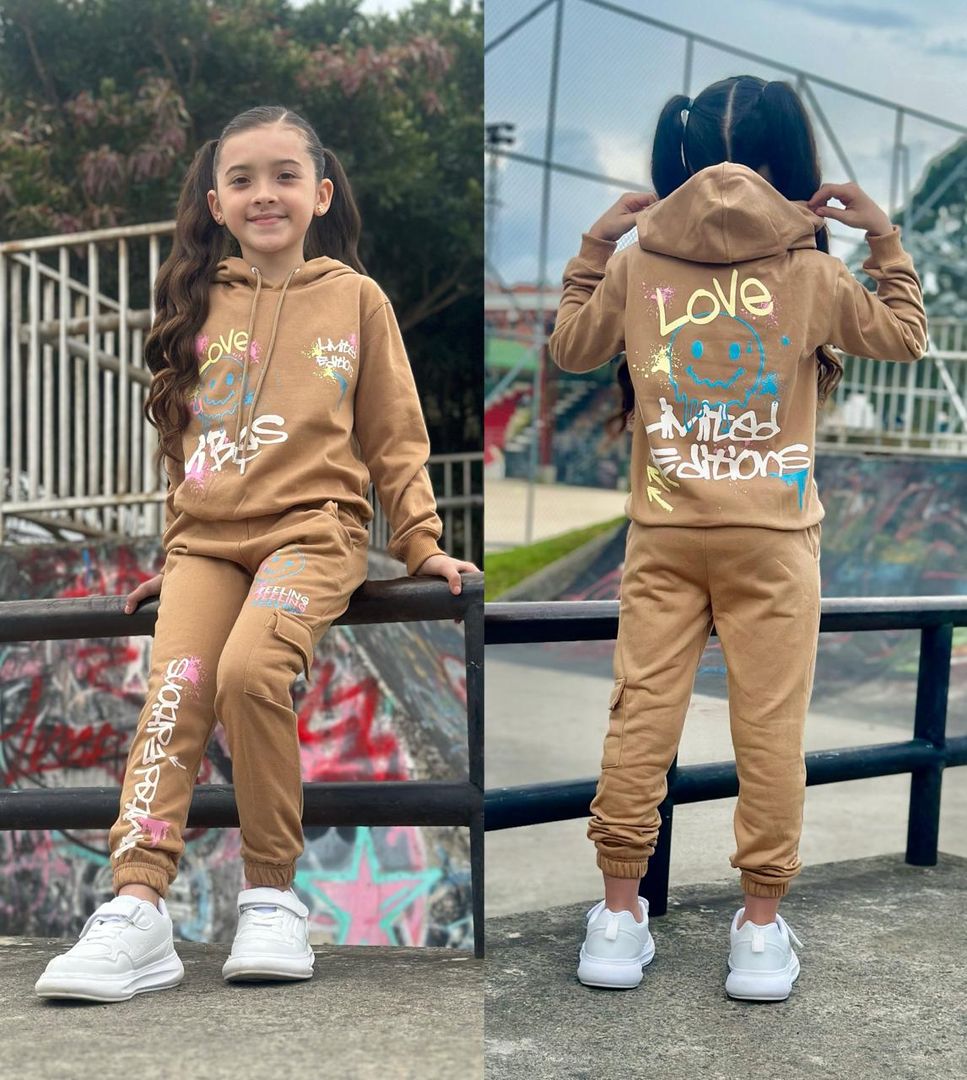 Conjunto deportivo sudadera