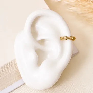 Imagen del producto Earcuff dorado entrelazado 