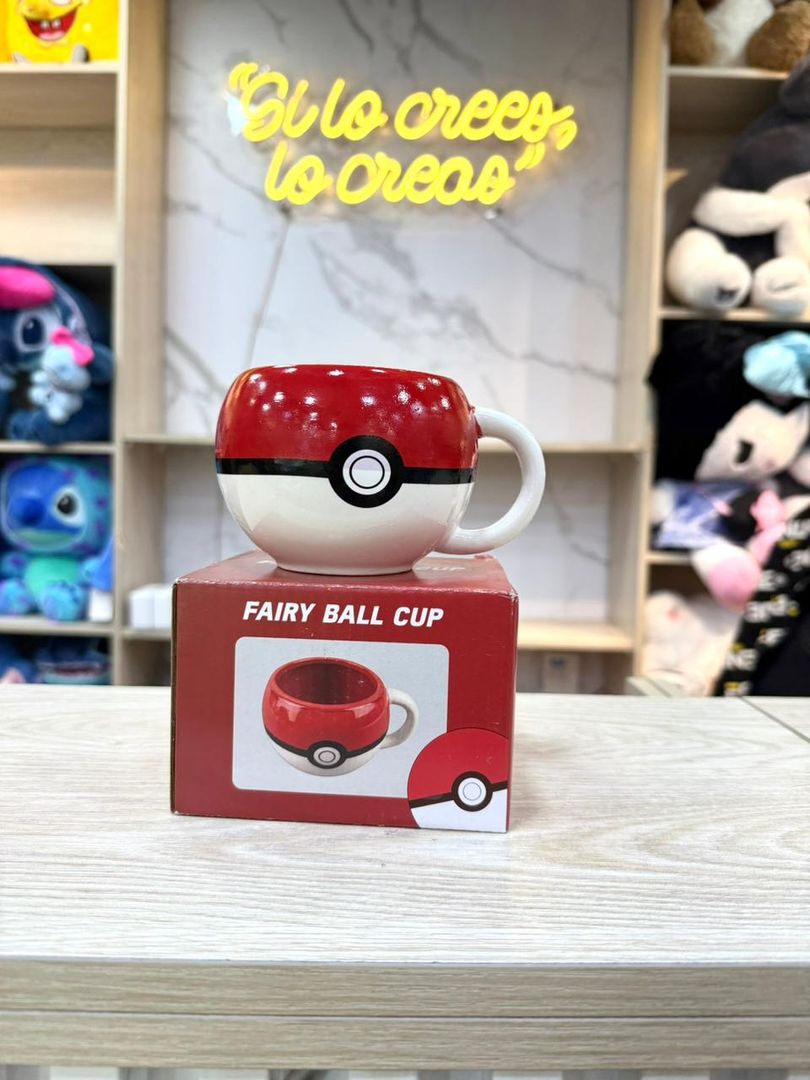 MUG 3D POKEBOLA