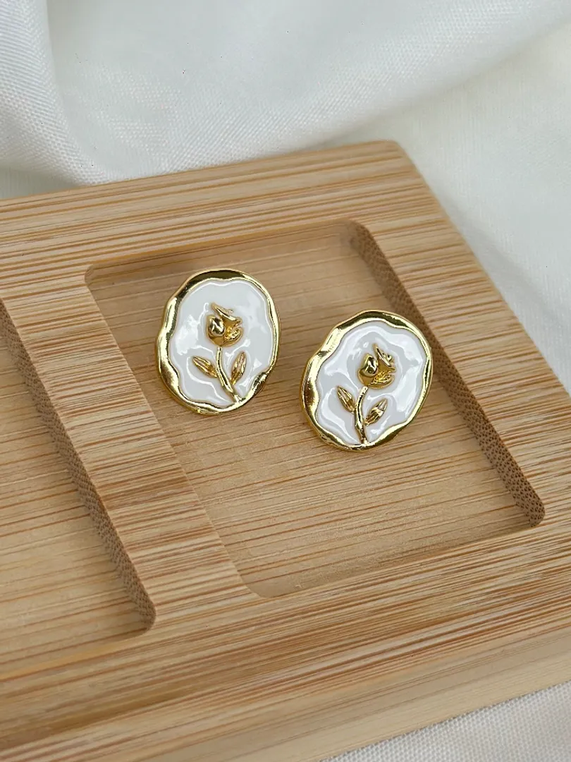 Arete tulipán redondo 