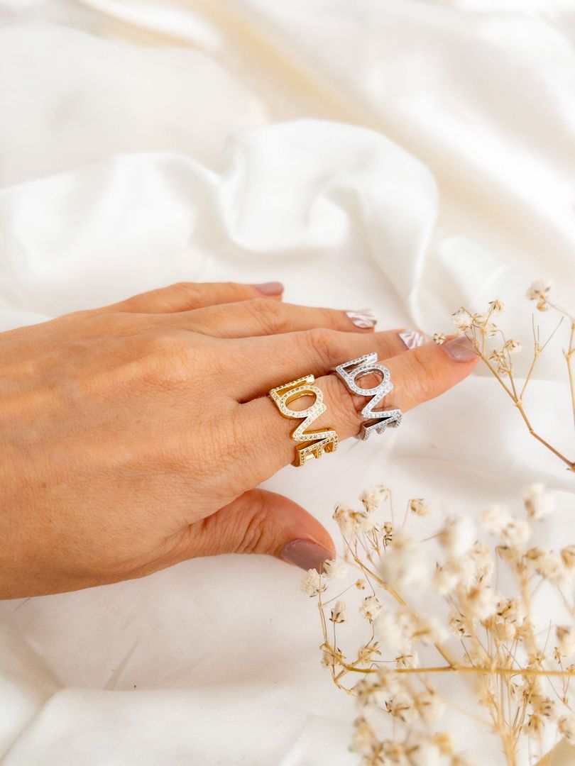 Anillo love 