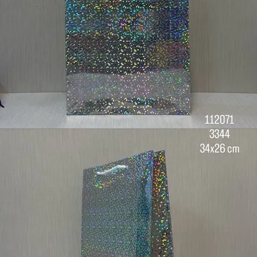 Imagen del producto BOLSA DE REGALO PLATEADA 34X26 CM