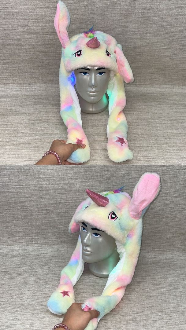 GORRO DE UNICORNIO MULTICOLOR  COIN LUCES 