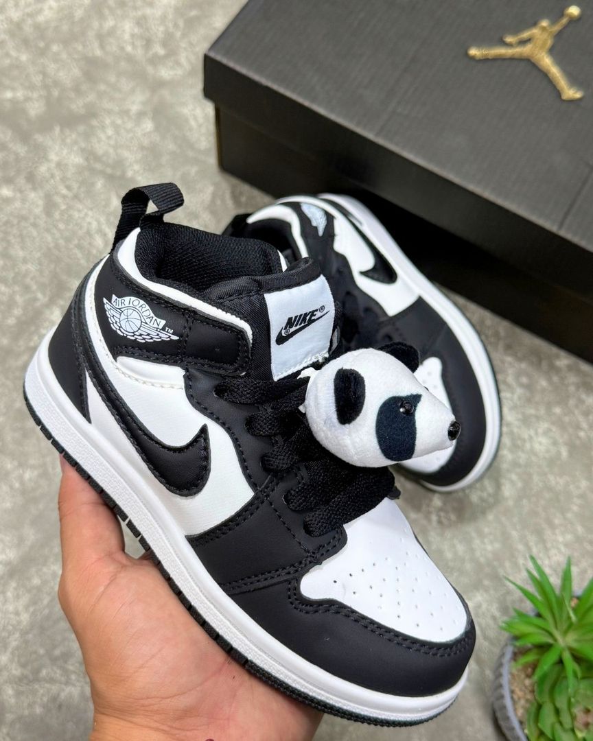 RETRO 1 PANDA BLANCO NEGRO 1.1