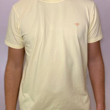 CAMISETA TENNIS ESSENCIALS - AMARILLO - imagen 1