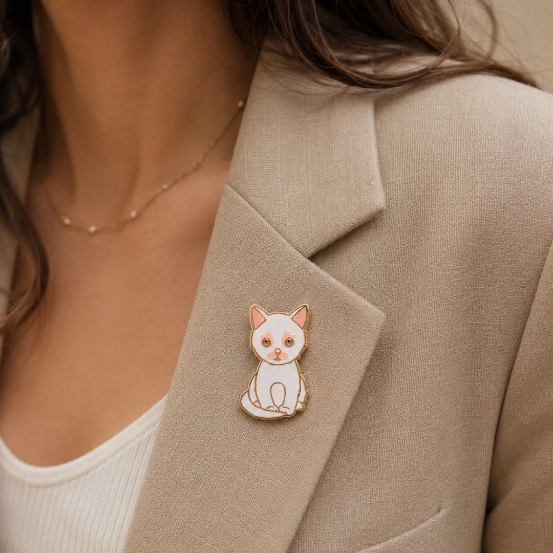 PIN GATO BLANCO