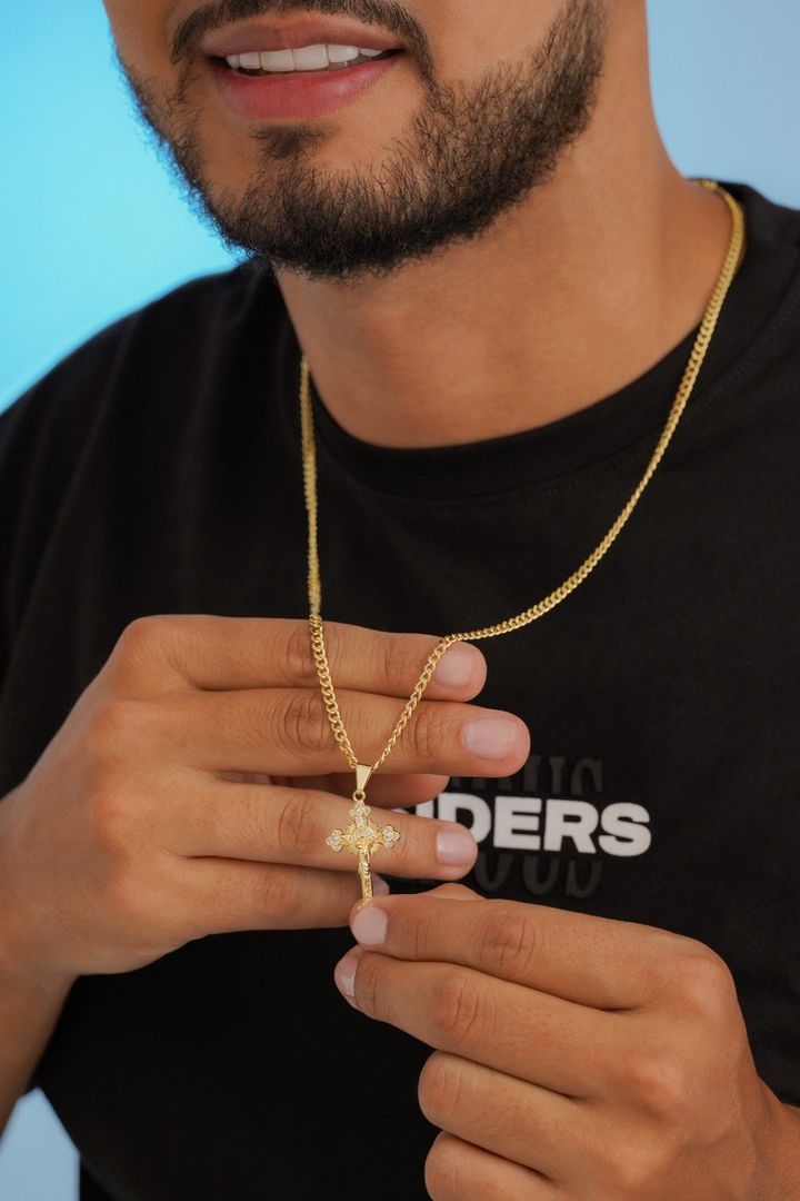 Cadena cubana y dije 