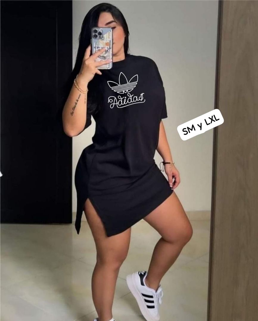 VESTIDO CON ABERTURA 