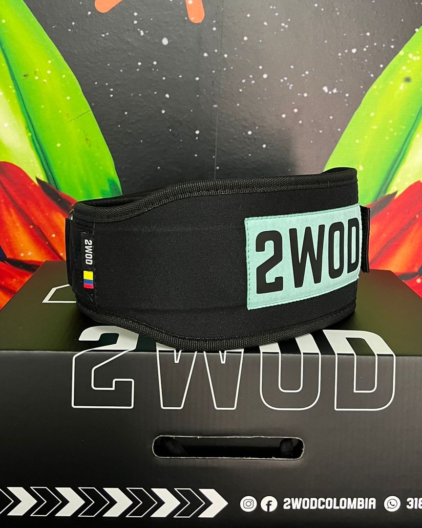 NUEVO CINTURÓN CLÁSICO VERDE MENTA