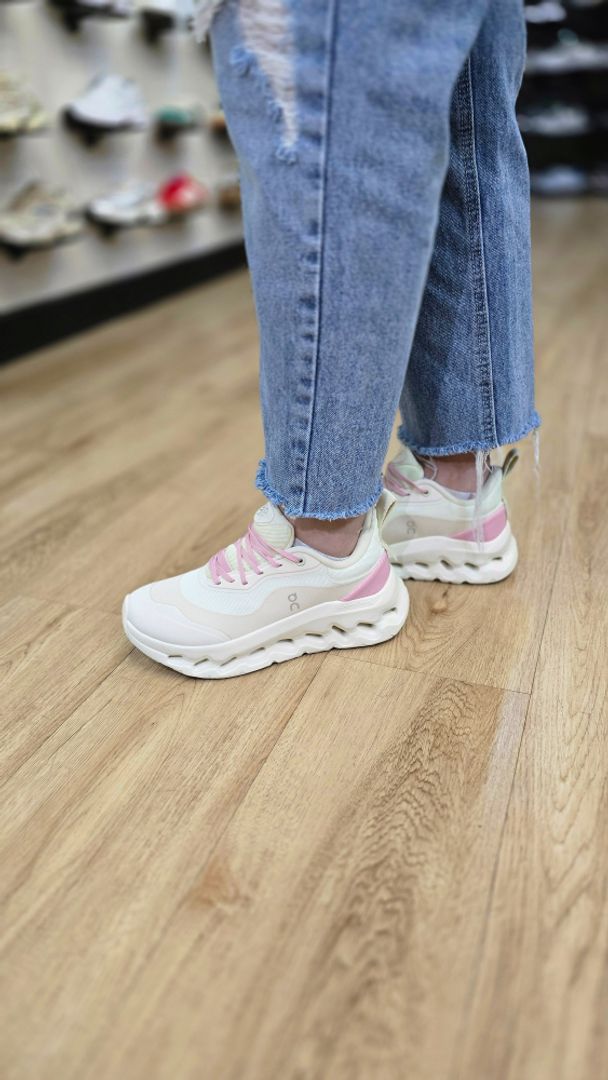 Cloudtilit Loewe 2 White pink