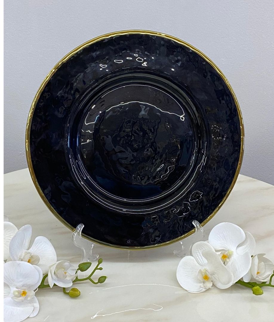 Bajo Plato Cristal negro borde Dorado