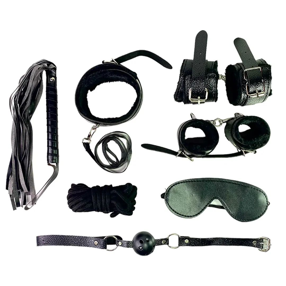 Kit sado x 7 piezas negro.
