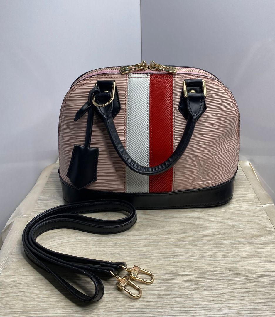 Bolso de lujo rosado con rojo y blanco 