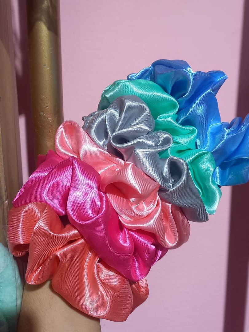 Scrunchies Hair