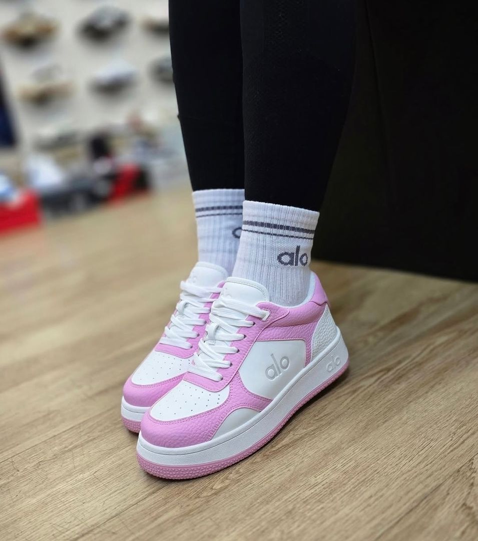 alo x 01 Classic Pink