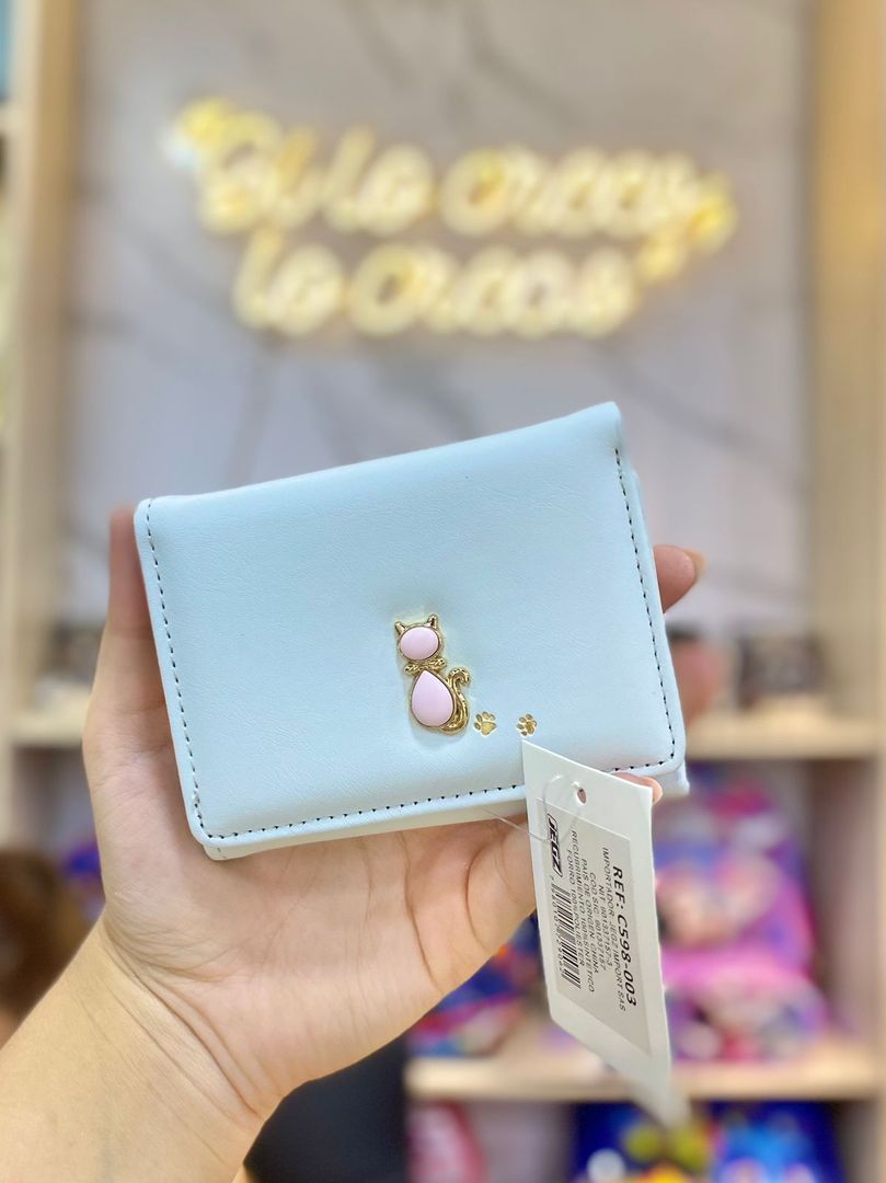 BILLETERA SINTÉTICA GATO Y FLOR