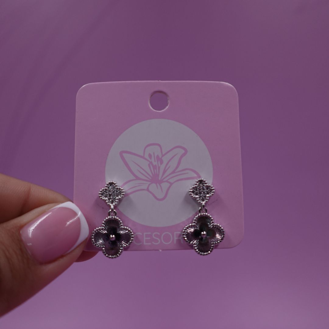 ARETA CUATRO LADOS DOBLE PLATEADA 