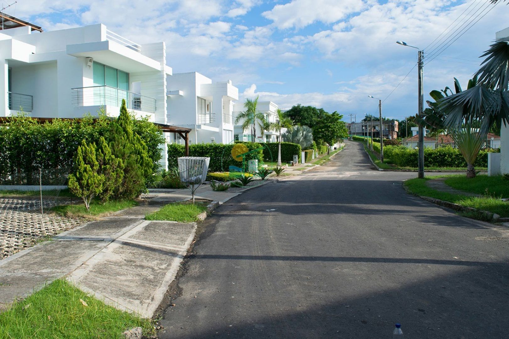 MELGAR  |12 PERSONAS