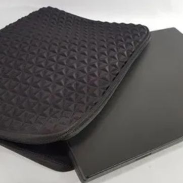 Funda Portátil 15" Antigolpes Diamond - imagen 2