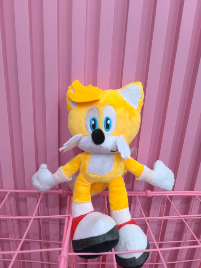 SONIC Y SUS AMIGOS 26CM