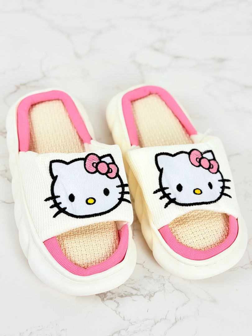 PANTUFLAS HELLO KITTY 
