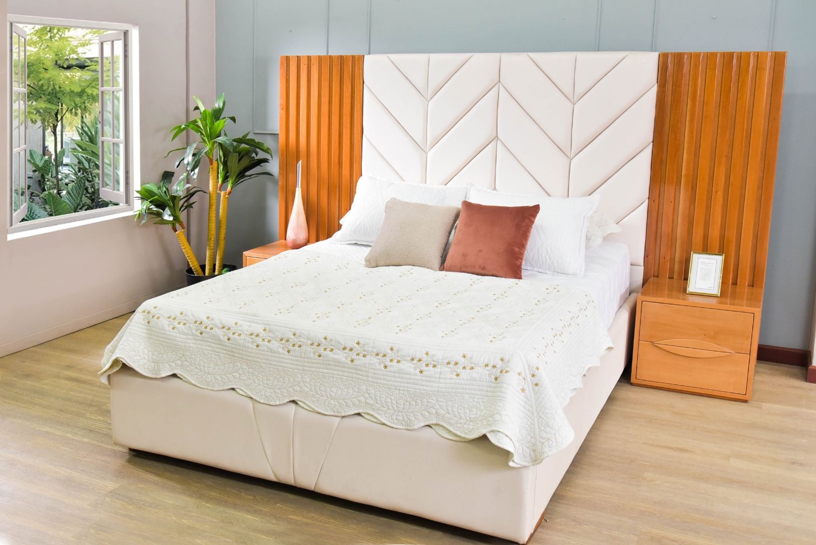 CAMA PERLA 160 TAPIZ PERLA DE ALETAS	