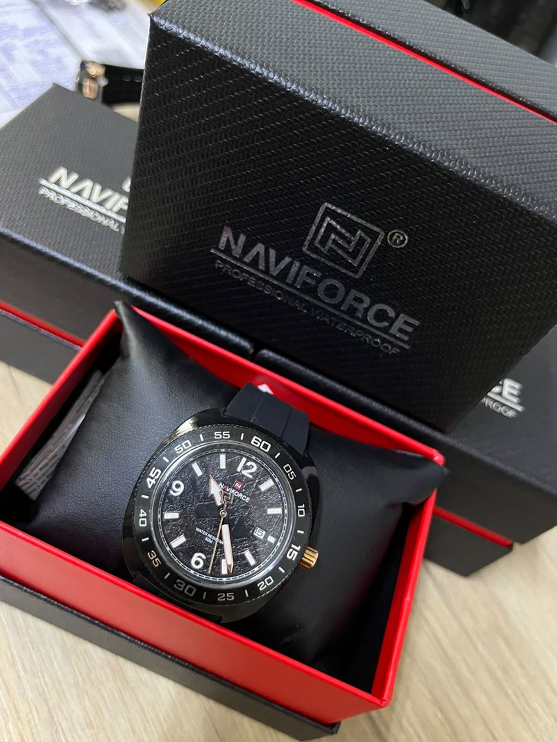 RELOJ NAVIFORCE 7132